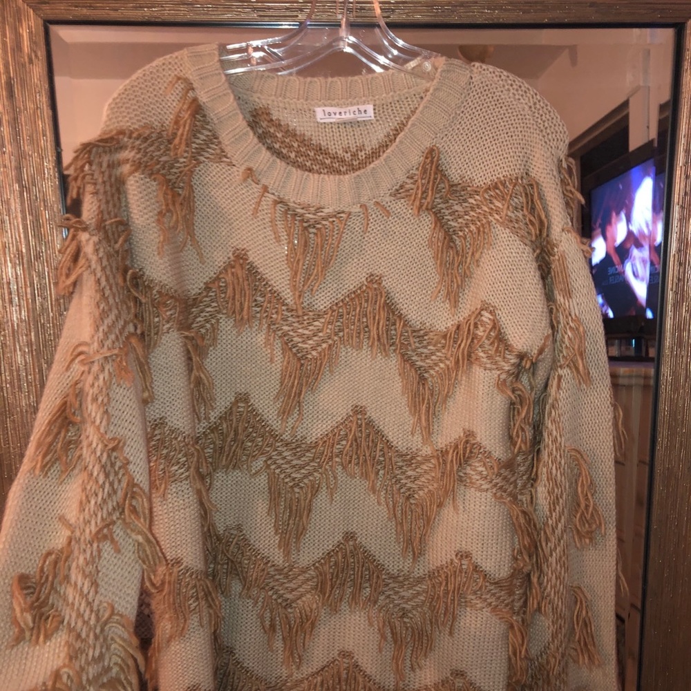 Fringe sweater